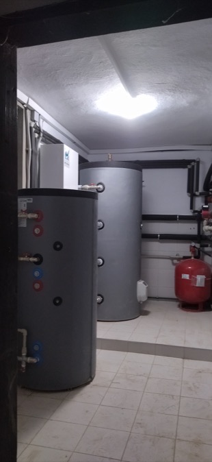 Снимка от проект климатизация на Мани 12 ЕООД във Варна.